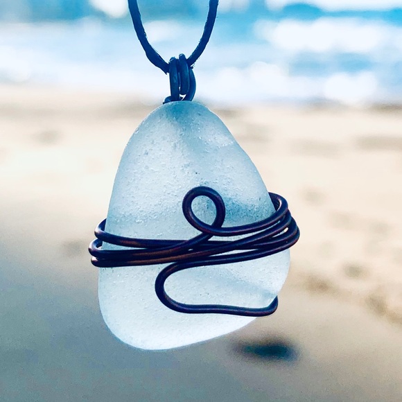 Submerged Seaglass Necklace - Picture 3 of 8